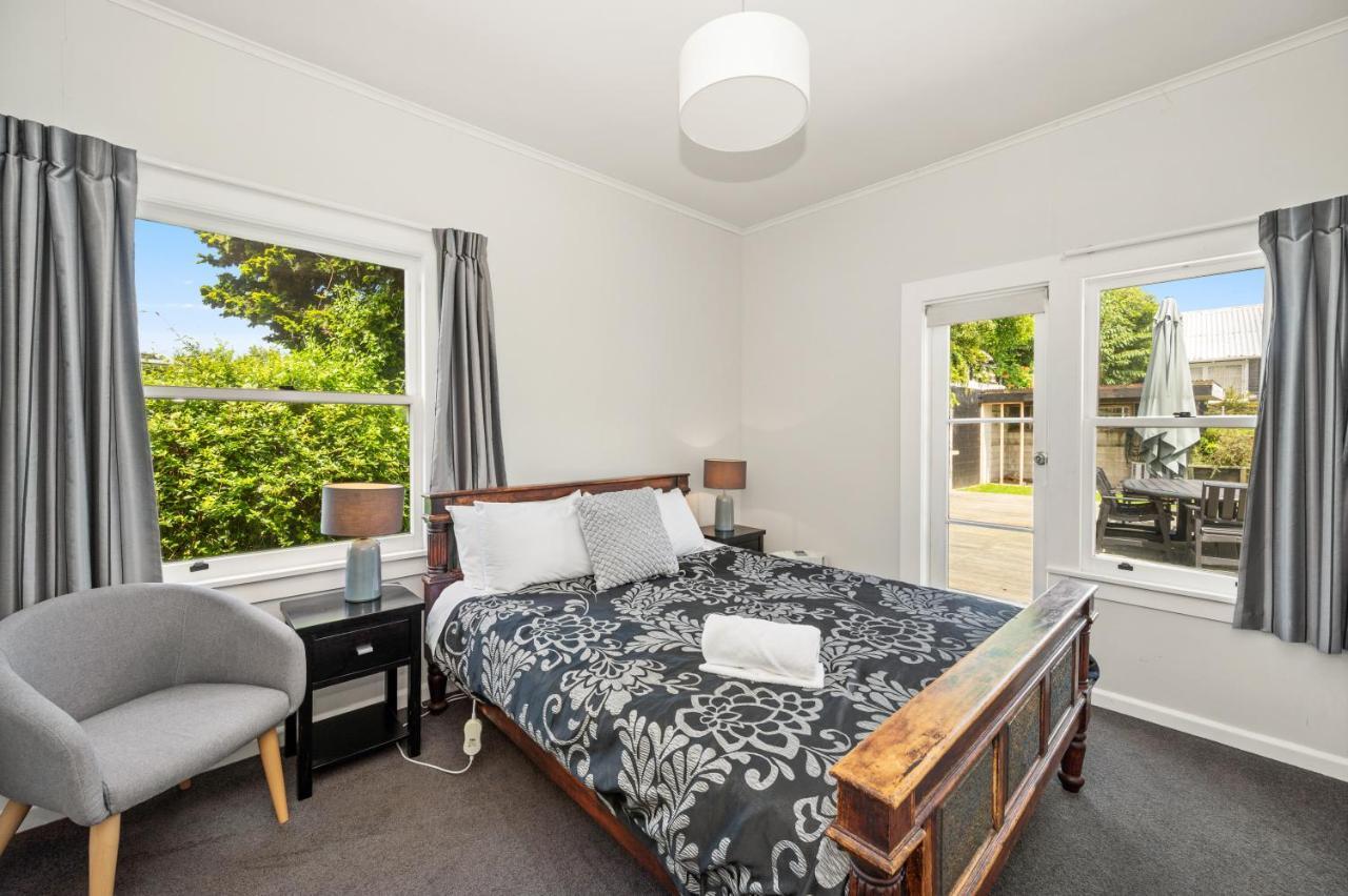 Springfield Rise Lodge - Rotorua Holiday Home Buitenkant foto